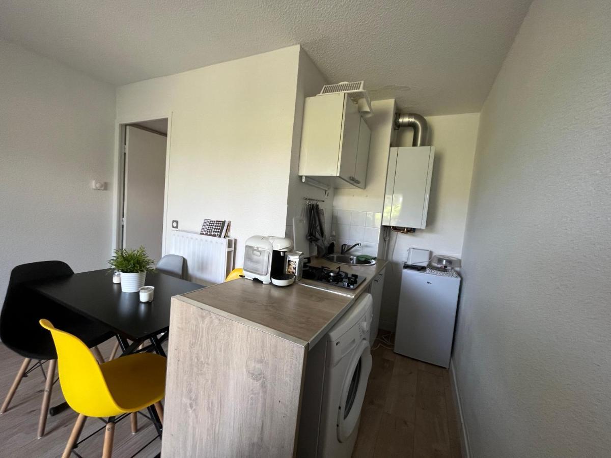 Appartement 2 Pieces En Rez De Jardin Avec Parking Et Piscine Villeneuve-Loubet Eksteriør billede
